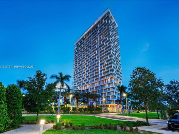 2000 Metropica Way , Unit 1602, Sunrise, FL 33323