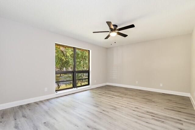 307 Brackenwood Circle, Palm Beach Gardens, FL 33418 Photo