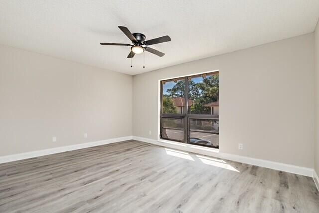 307 Brackenwood Circle, Palm Beach Gardens, FL 33418 Photo