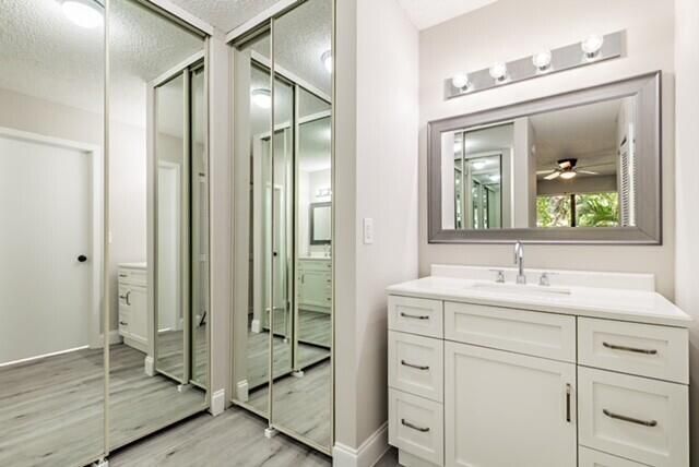 307 Brackenwood Circle, Palm Beach Gardens, FL 33418 Photo