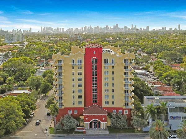 215 SW 42nd Ave, Unit PH08, Miami, FL 33134