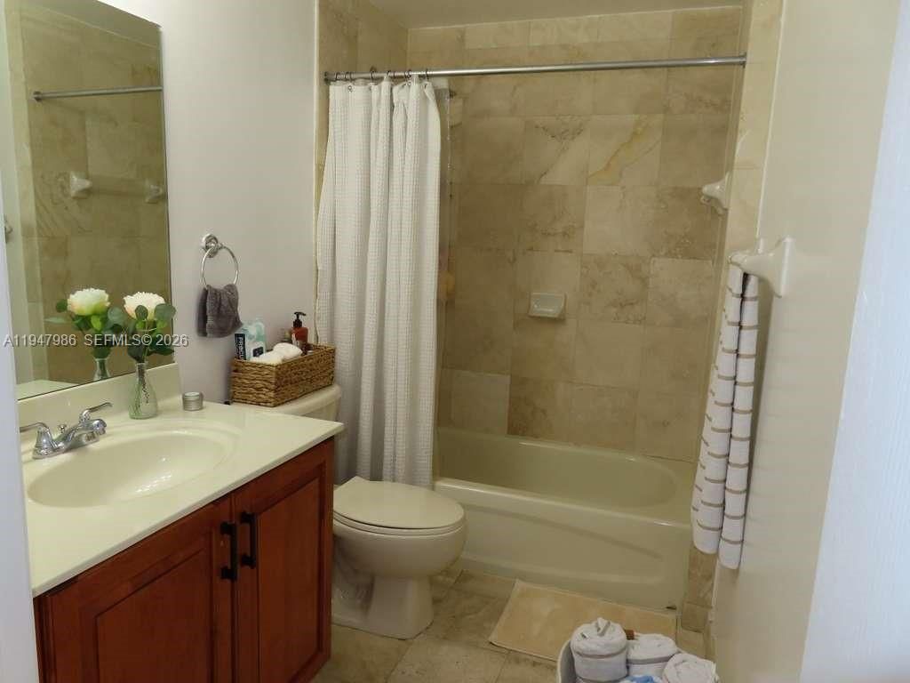 215 SW 42nd Ave, Unit PH08, Miami, FL 33134 Photo