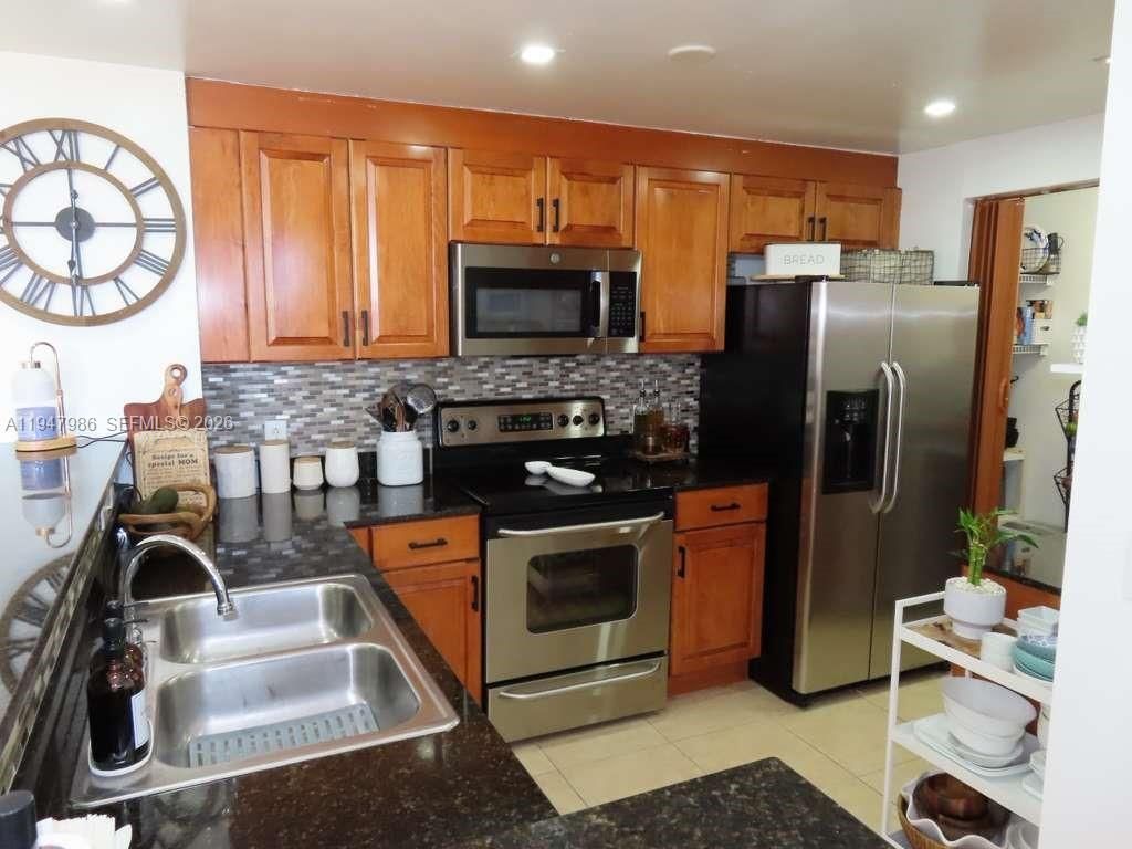 215 SW 42nd Ave , Unit PH08, Miami, FL 33134 Photo