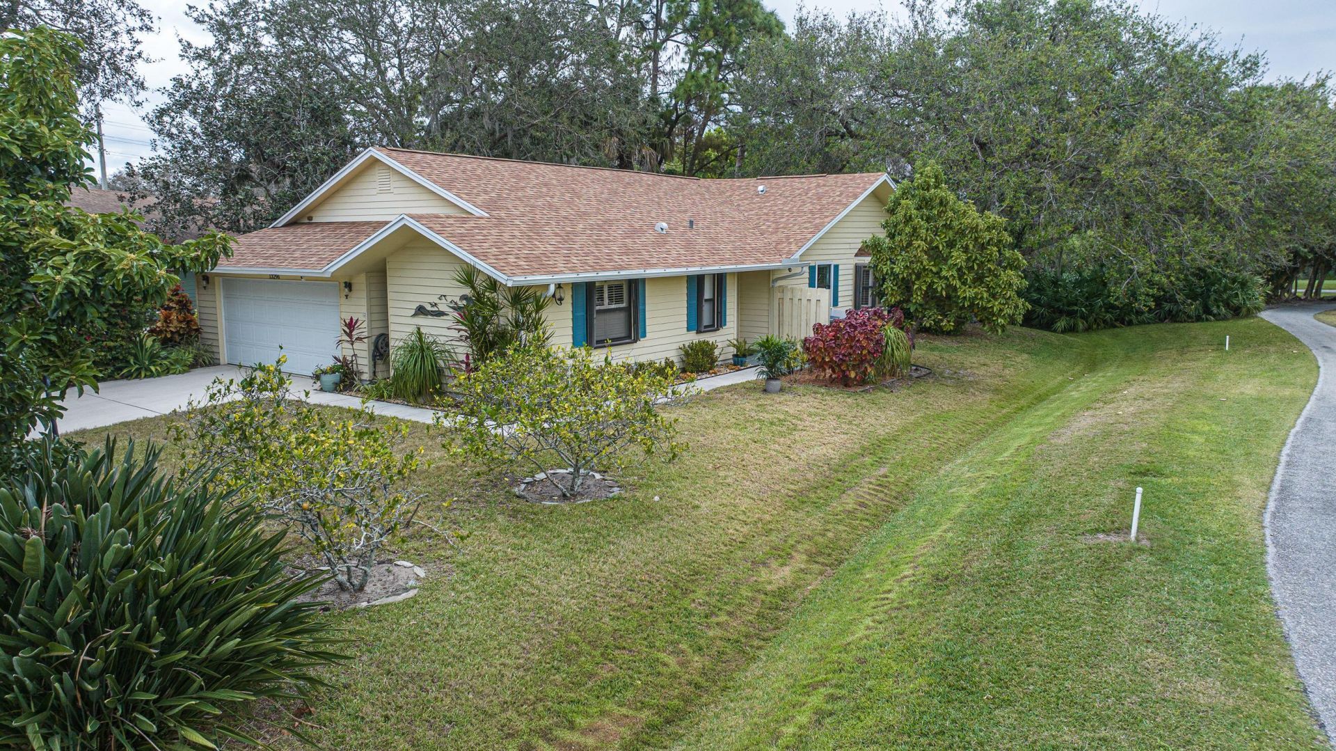 13296 SE Point O Woods Court, Hobe Sound, FL 33455 Photo