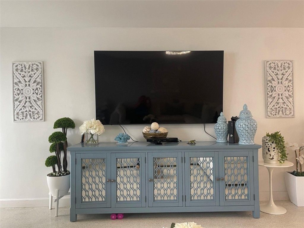 1446 Hayes Street, Unit 4, Hollywood, FL 33020 Photo