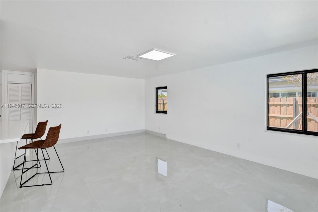 16653 Golfview Dr, Weston, FL 33326 Photo