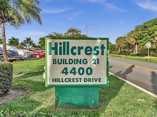 4400 HILLCREST, Unit 617B, Hollywood, FL 33021