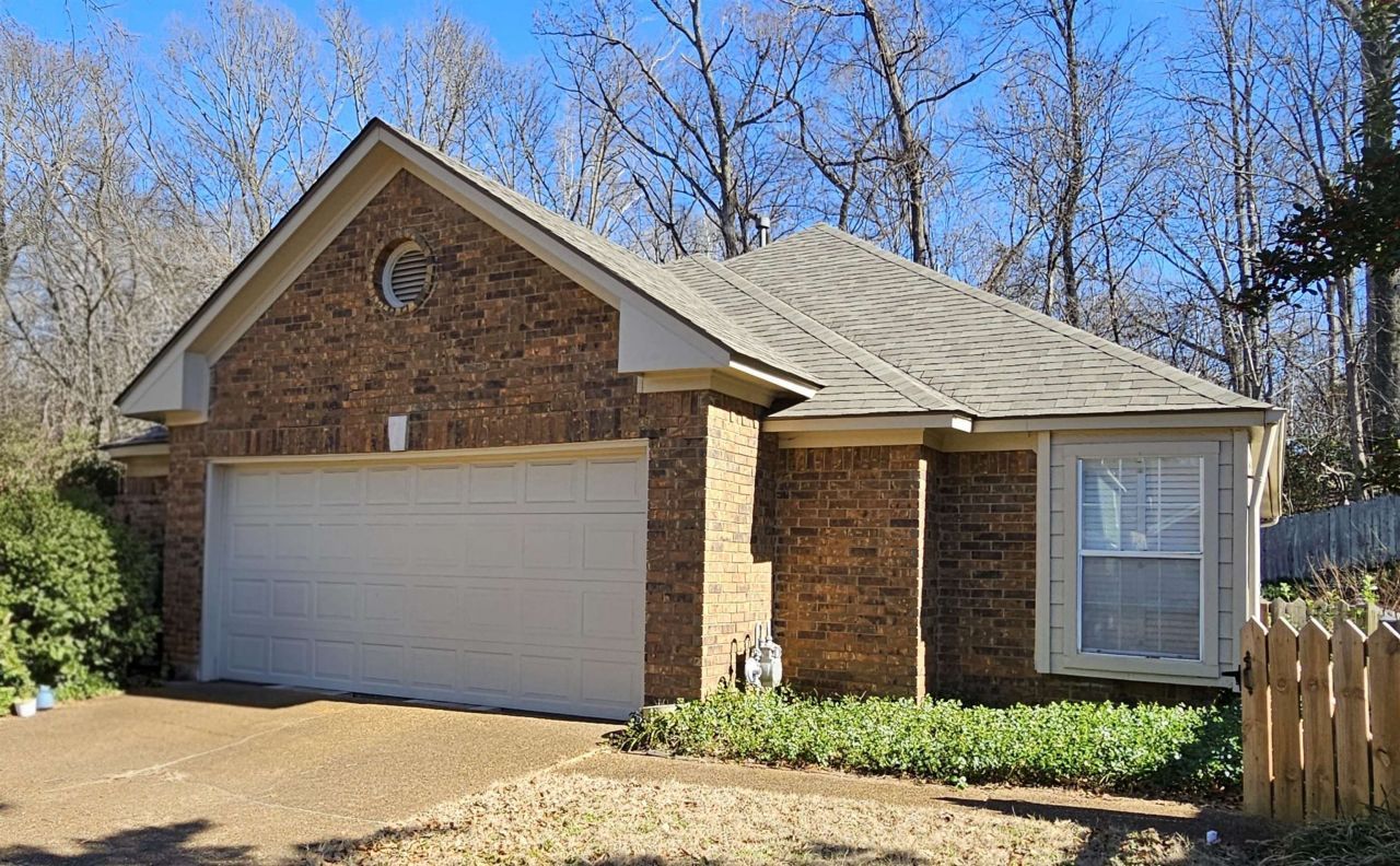 5544 Pine Oak Ln, Bartlett, TN 38135 Main Photo