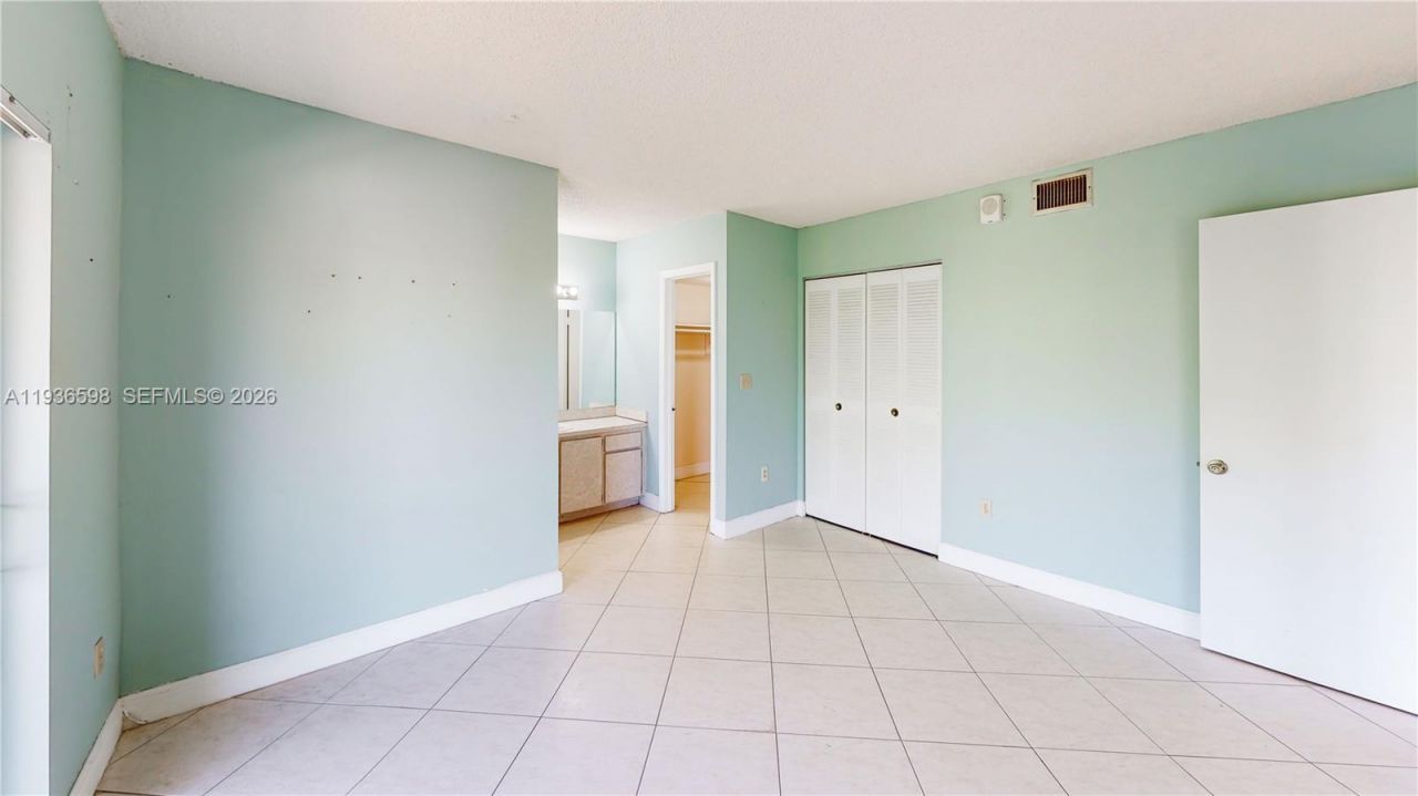 1300 SW 122nd Ave, Unit 419B-2, Miami, FL 33184 Photo