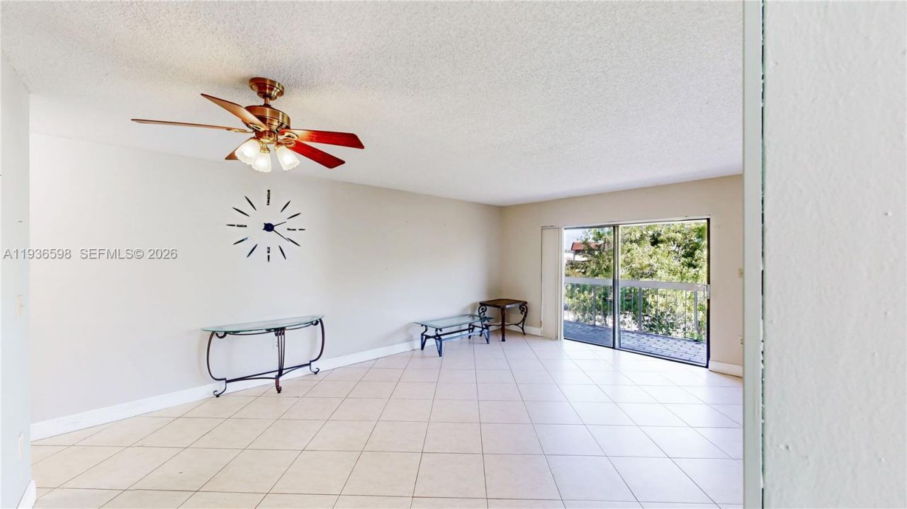 1300 SW 122nd Ave, Unit 419B-2, Miami, FL 33184 Photo