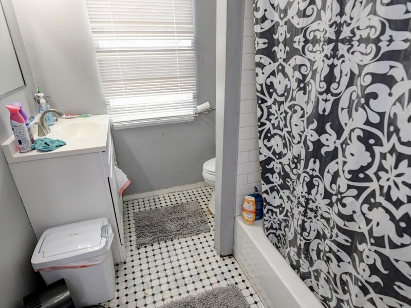 122 S Champion Avenue, Unit 122-24-26, Columbus, OH 43205 Photo 15