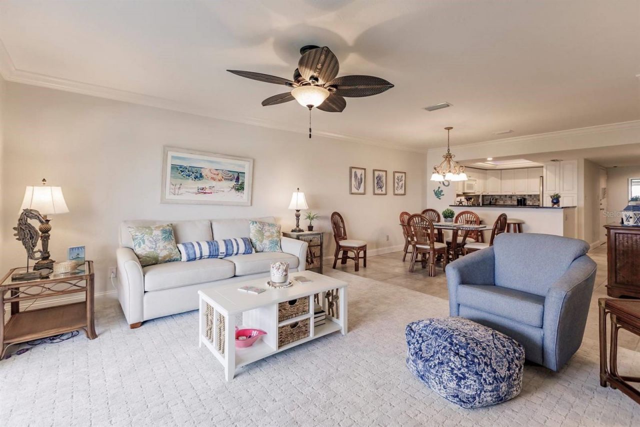 1125 W Peppertree Drive, Unit 605, Sarasota, FL 34242 Photo