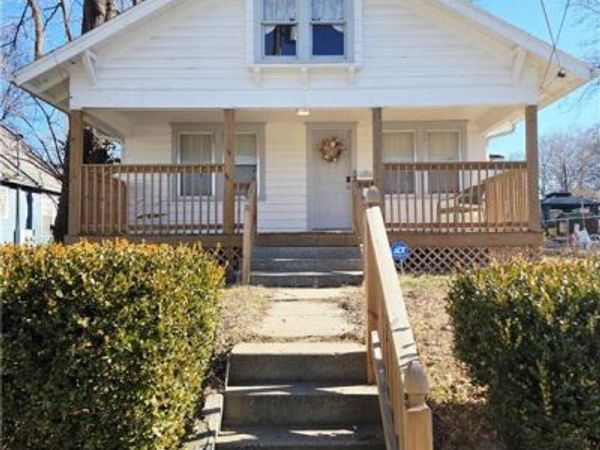 421 S Main Street, Independence, MO 64050