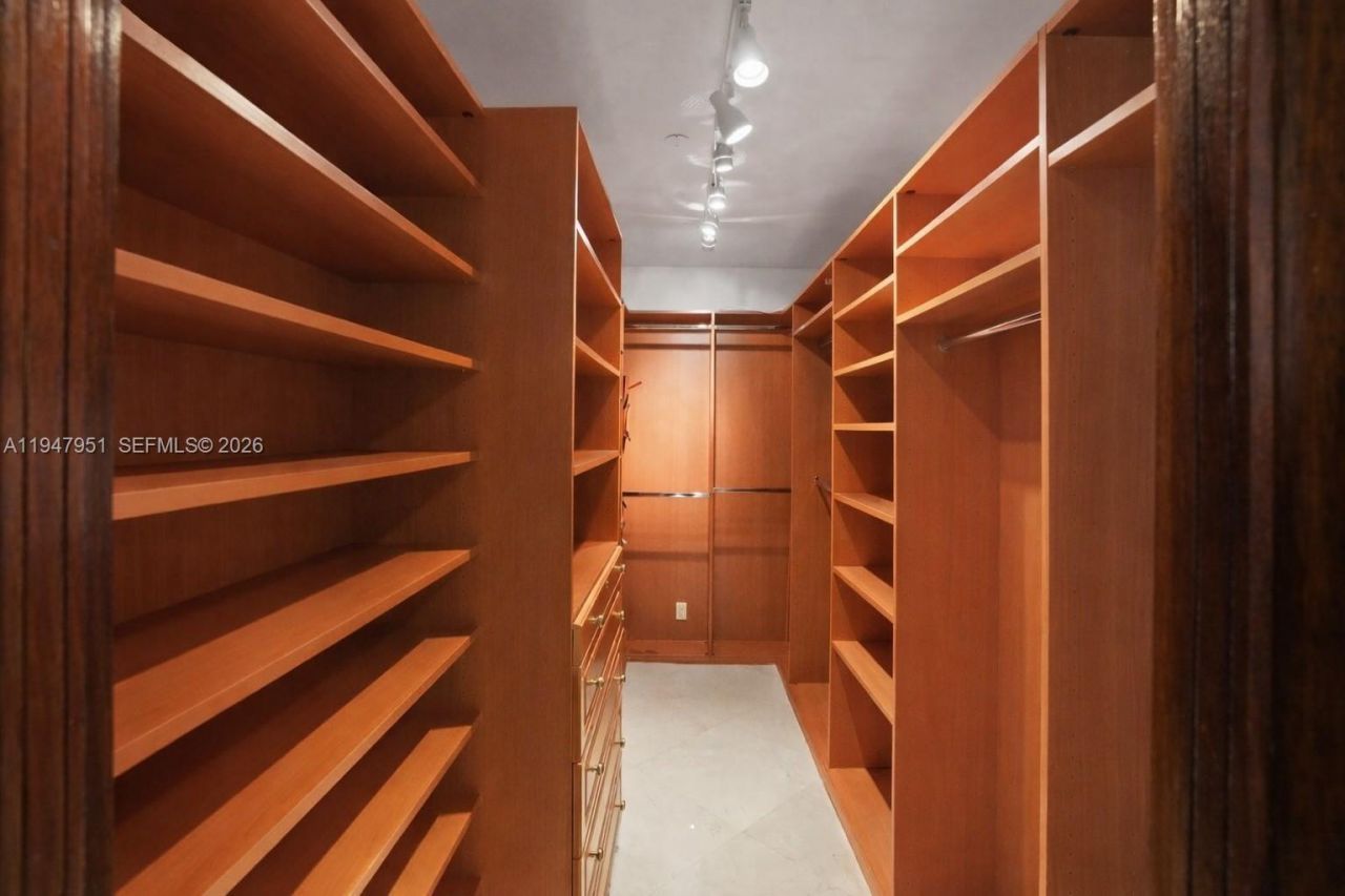 19355 Turnberry Way, Unit 25GR, Aventura, FL 33180 Photo