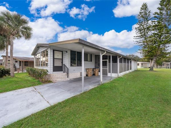 2733 CRANMOOR DRIVE, KISSIMMEE, FL 34758