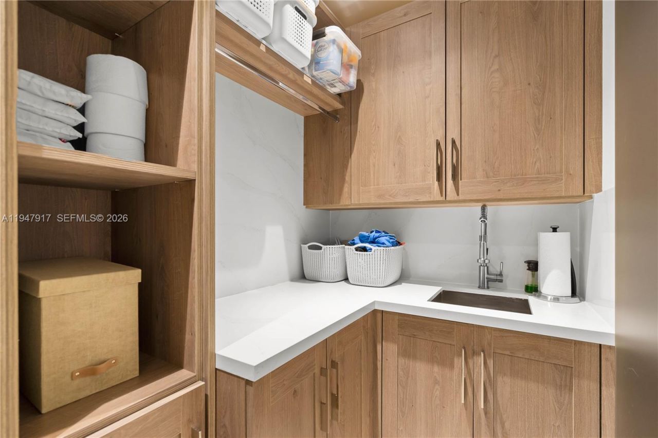 18975 Collins Ave, Unit 3603, Sunny Isles Beach, FL 33160 Photo