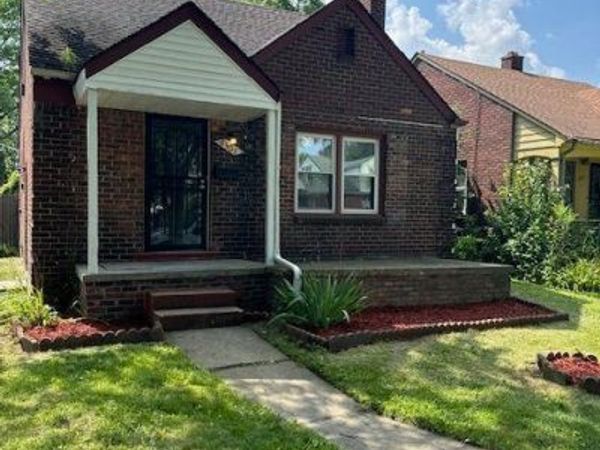 8501 Roselawn Street, Detroit, MI 48204