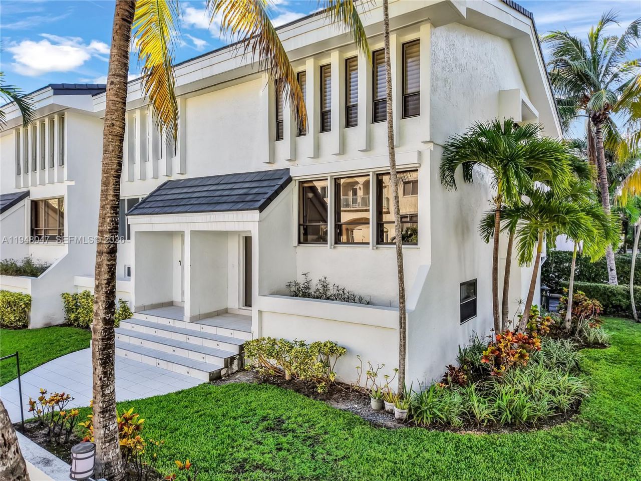 10090 Bay Harbor Ter , Unit 10090, Bay Harbor Islands, FL 33154 Photo