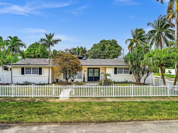 4024 Jefferson St , Hollywood, FL 33021