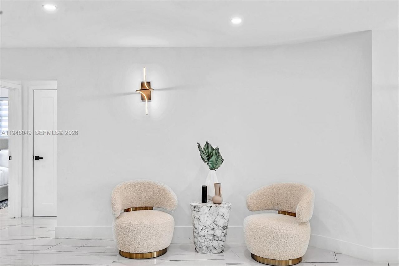 4024 Jefferson St , Hollywood, FL 33021 Photo