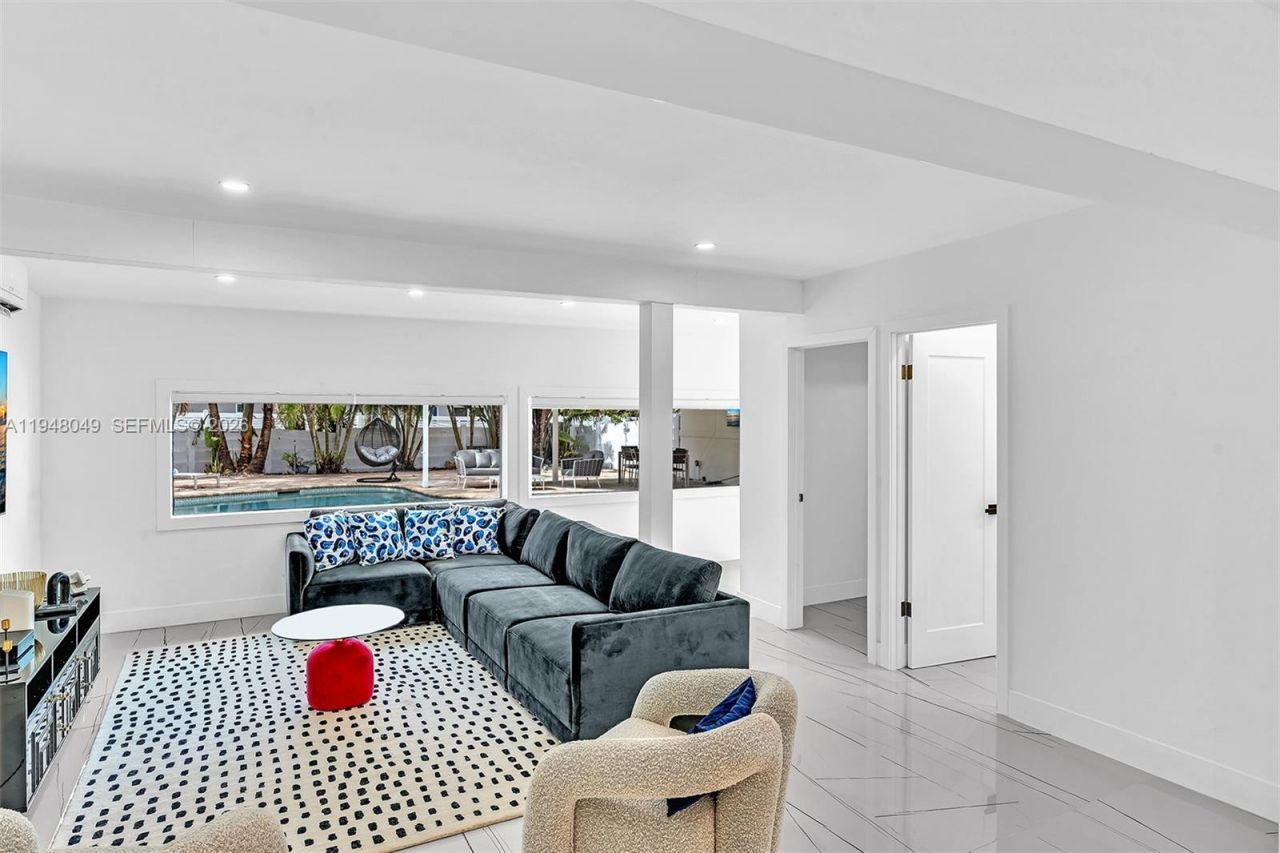 4024 Jefferson St , Hollywood, FL 33021 Photo