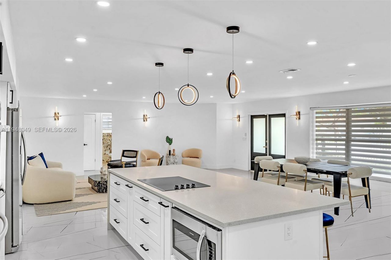 4024 Jefferson St , Hollywood, FL 33021 Photo