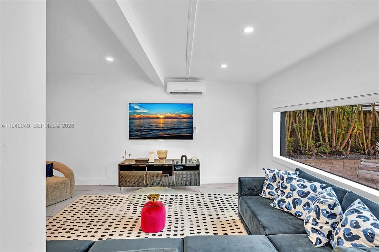 4024 Jefferson St , Hollywood, FL 33021 Photo