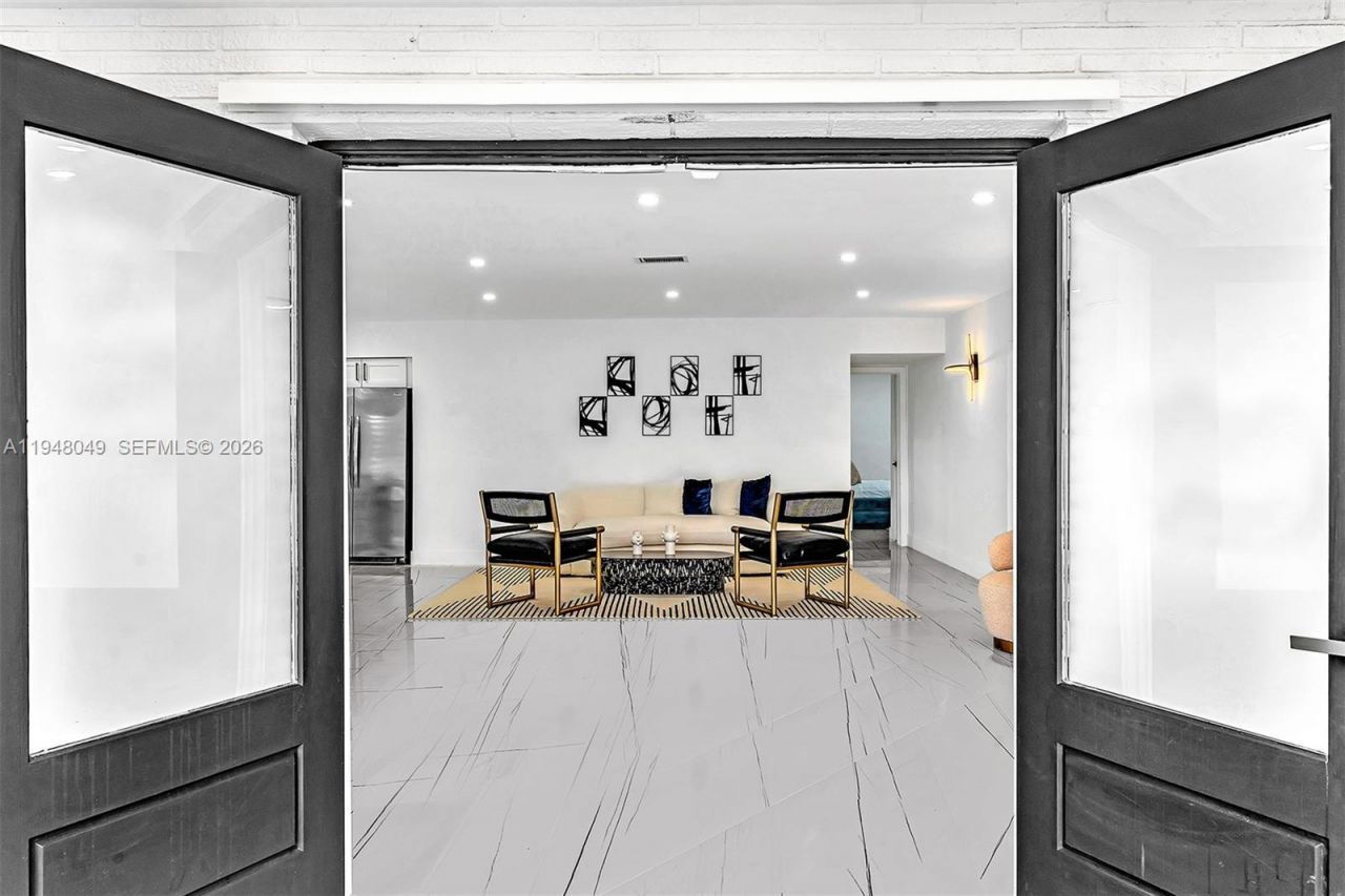 4024 Jefferson St , Hollywood, FL 33021 Photo