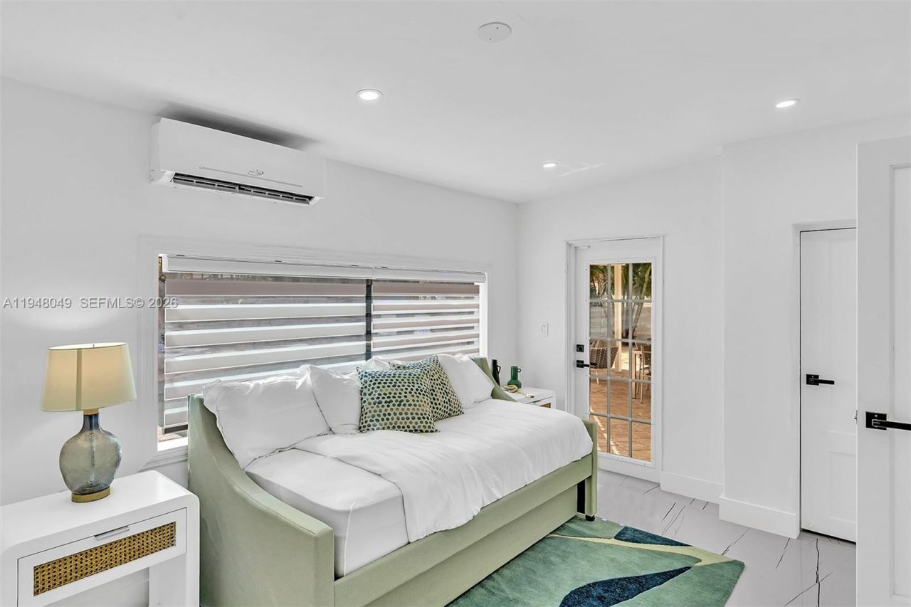 4024 Jefferson St , Hollywood, FL 33021 Photo