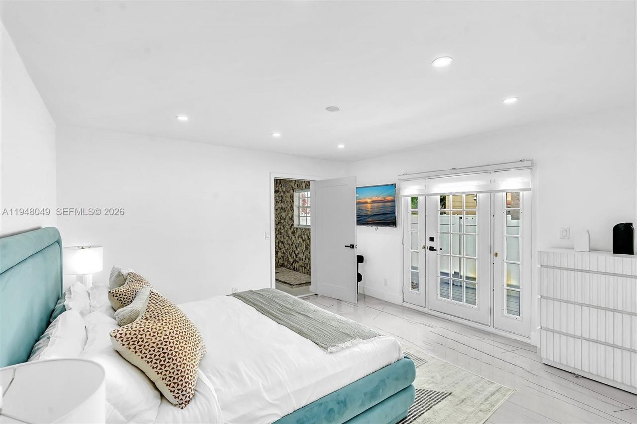 4024 Jefferson St , Hollywood, FL 33021 Photo