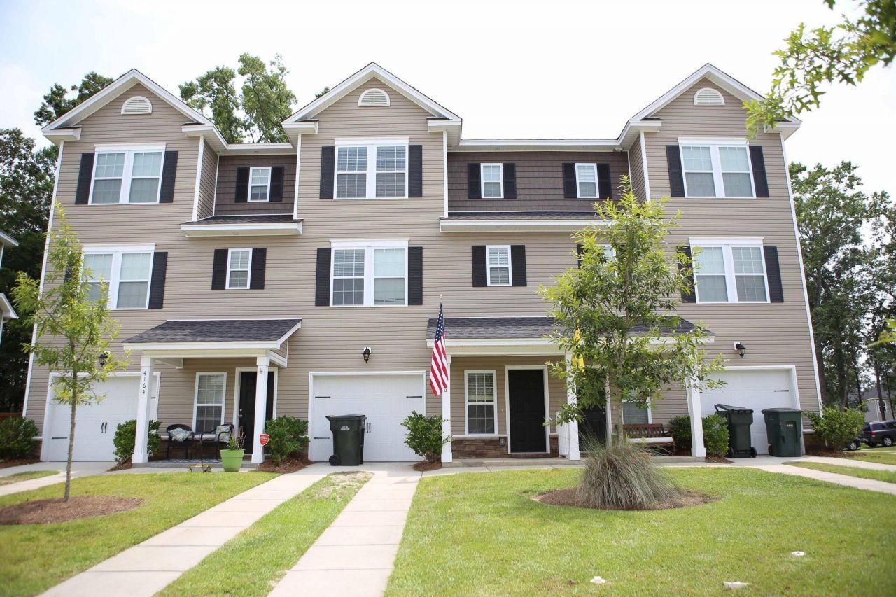 4166 Veritas Street Photo 1