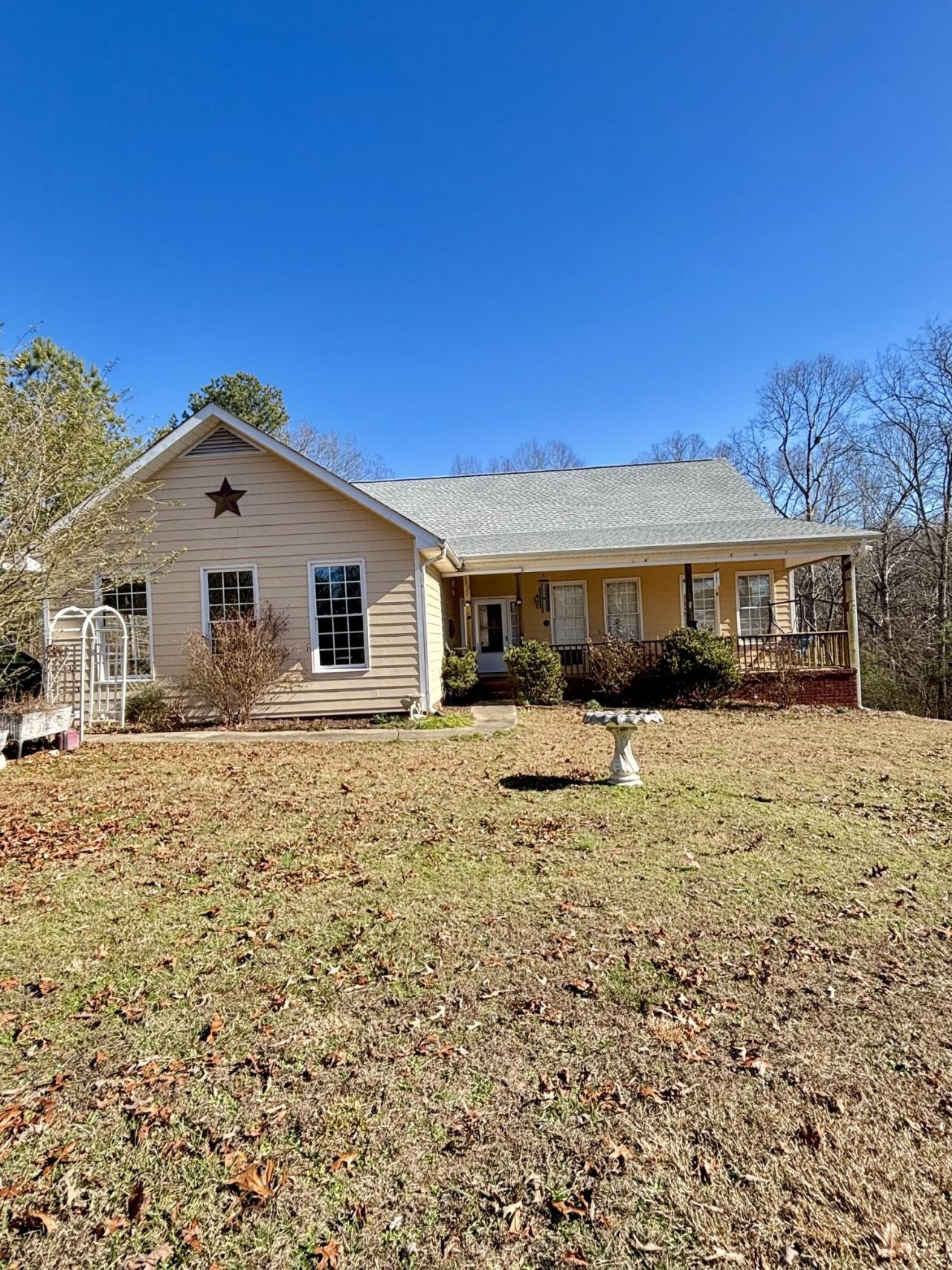 40 Motley Drive, Lafayette, GA 30728 Main Photo