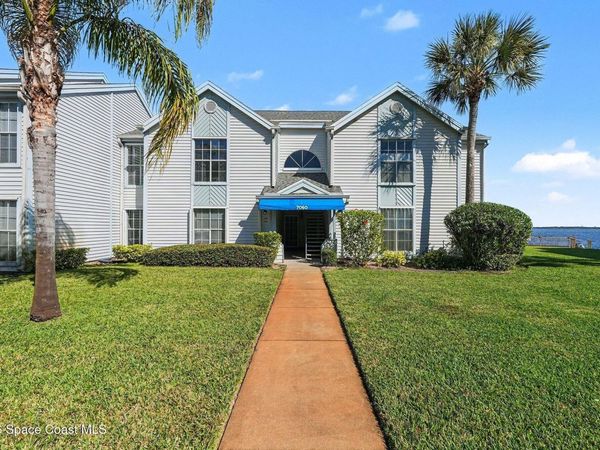 7060 N Highway 1, Unit Aa-205, Cocoa, FL 32927