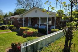 93 Guernsey Drive photo 4