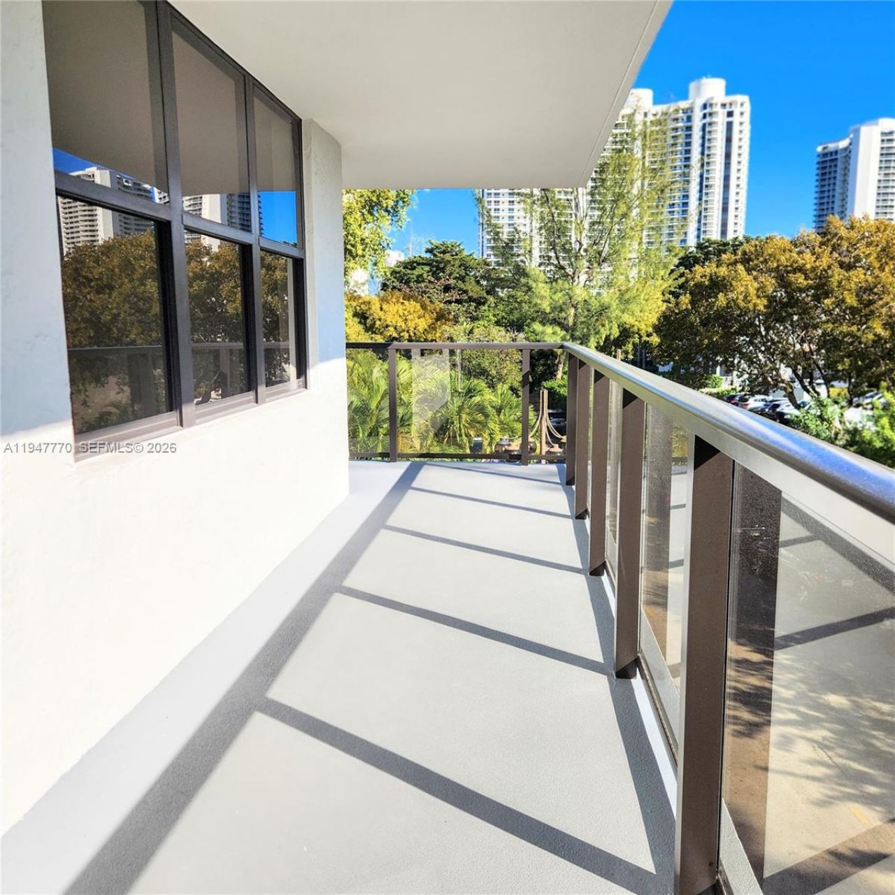 18151 NE 31st Ct, Unit 301, Aventura, FL 33160 Photo