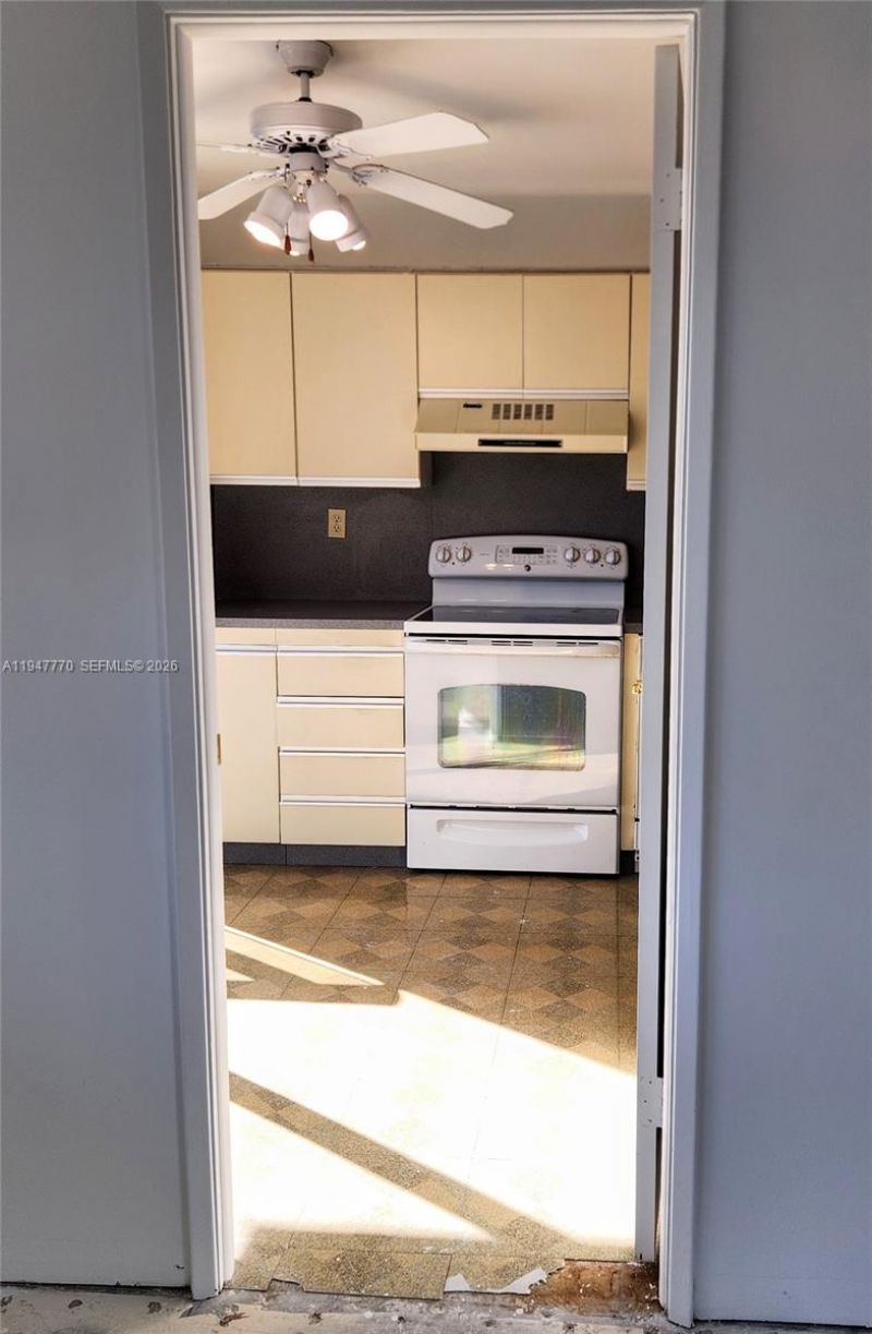 18151 NE 31st Ct, Unit 301, Aventura, FL 33160 Photo