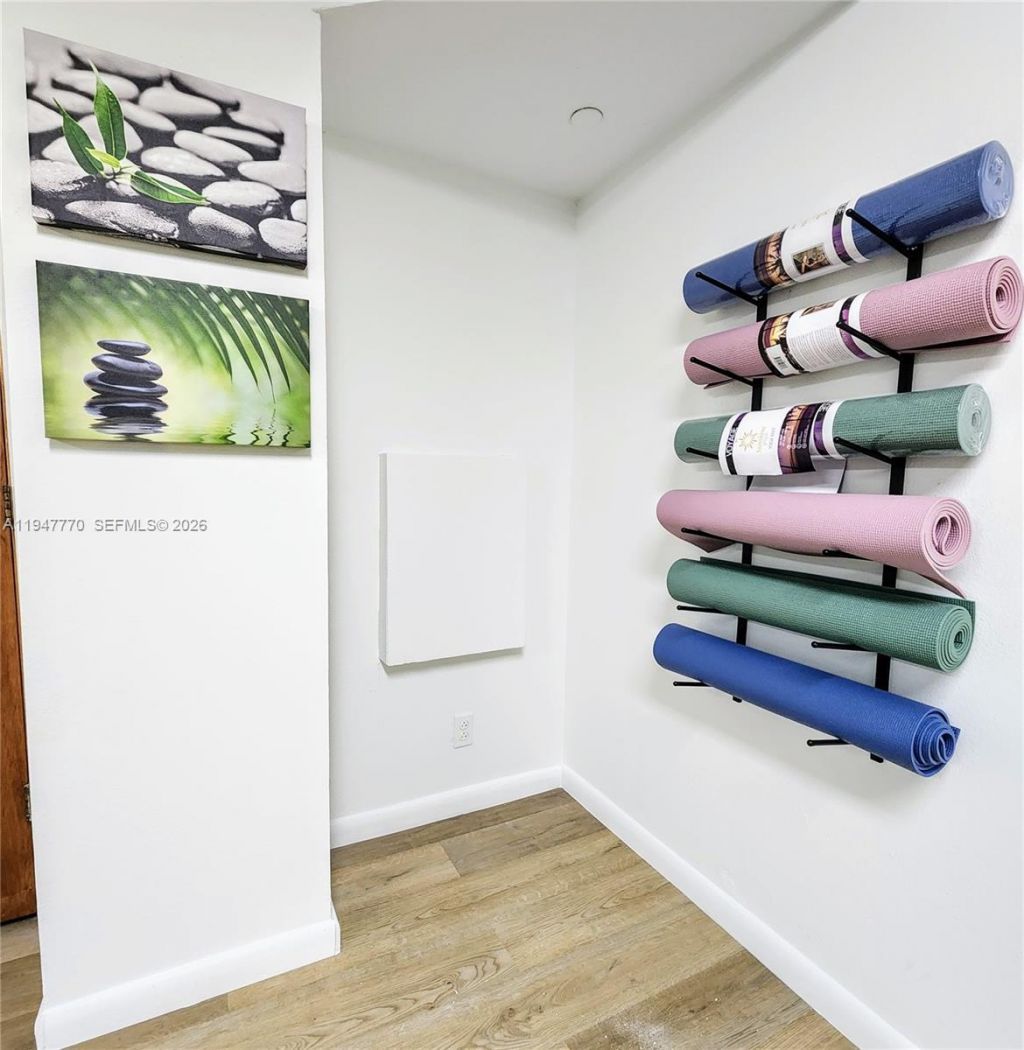 18151 NE 31st Ct, Unit 301, Aventura, FL 33160 Photo