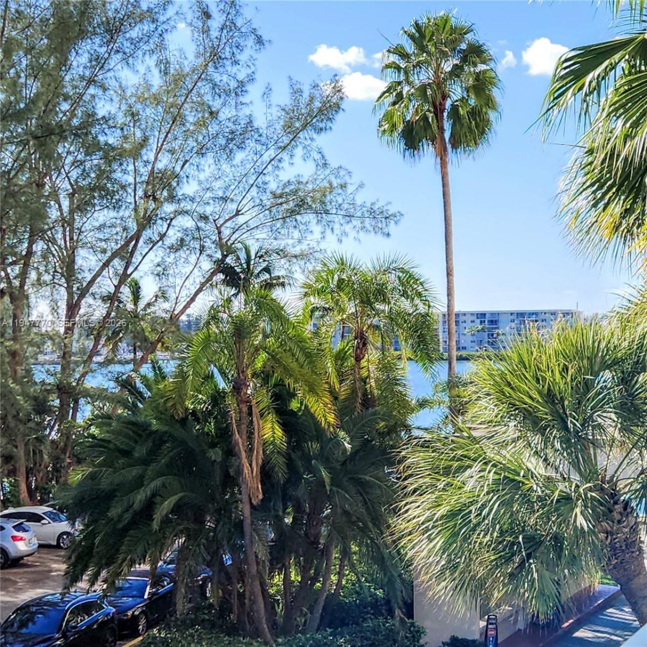 18151 NE 31st Ct, Unit 301, Aventura, FL 33160 Photo