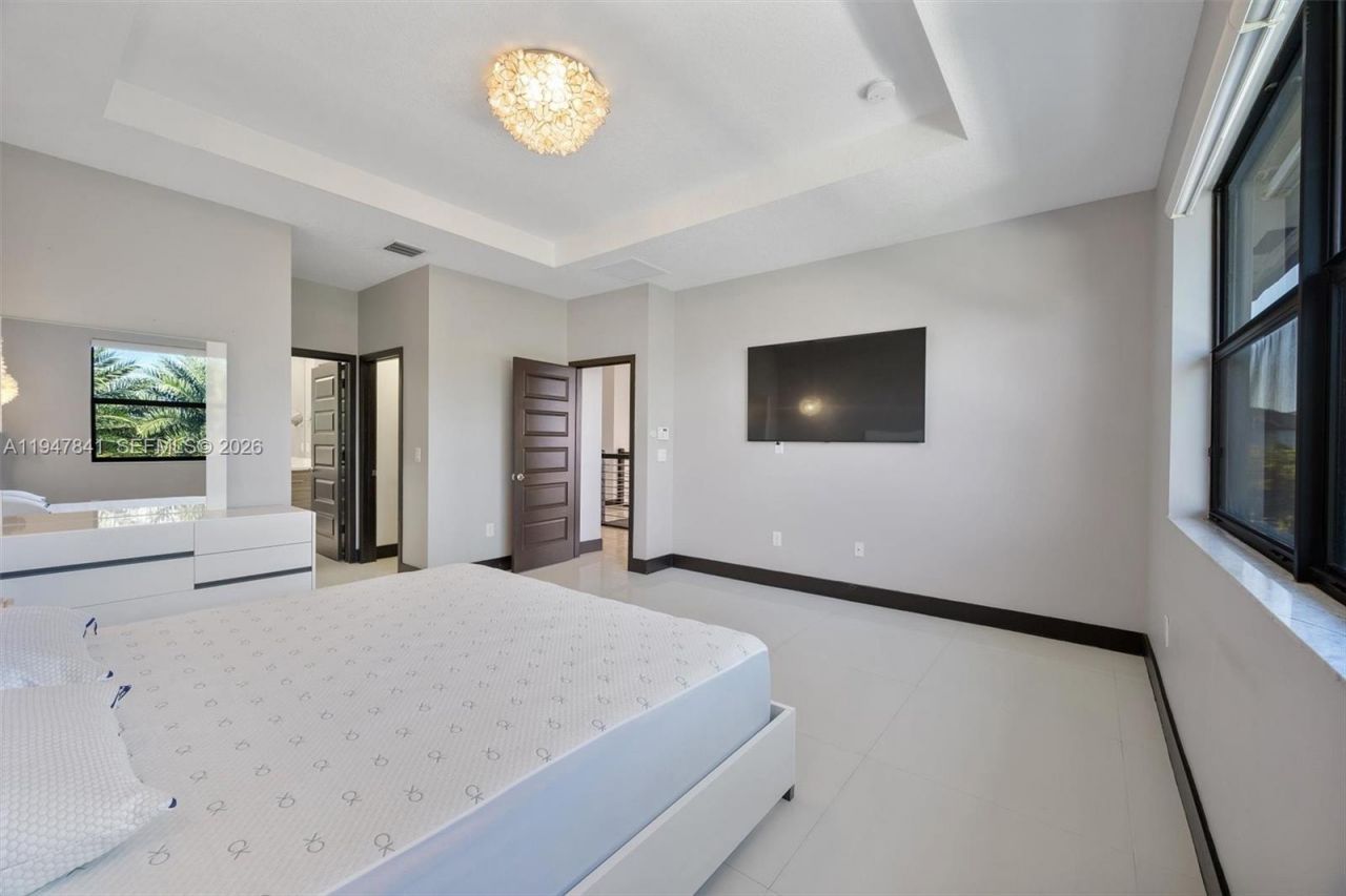 15722 NW 88th Ave , Miami Lakes, FL 33018 Photo