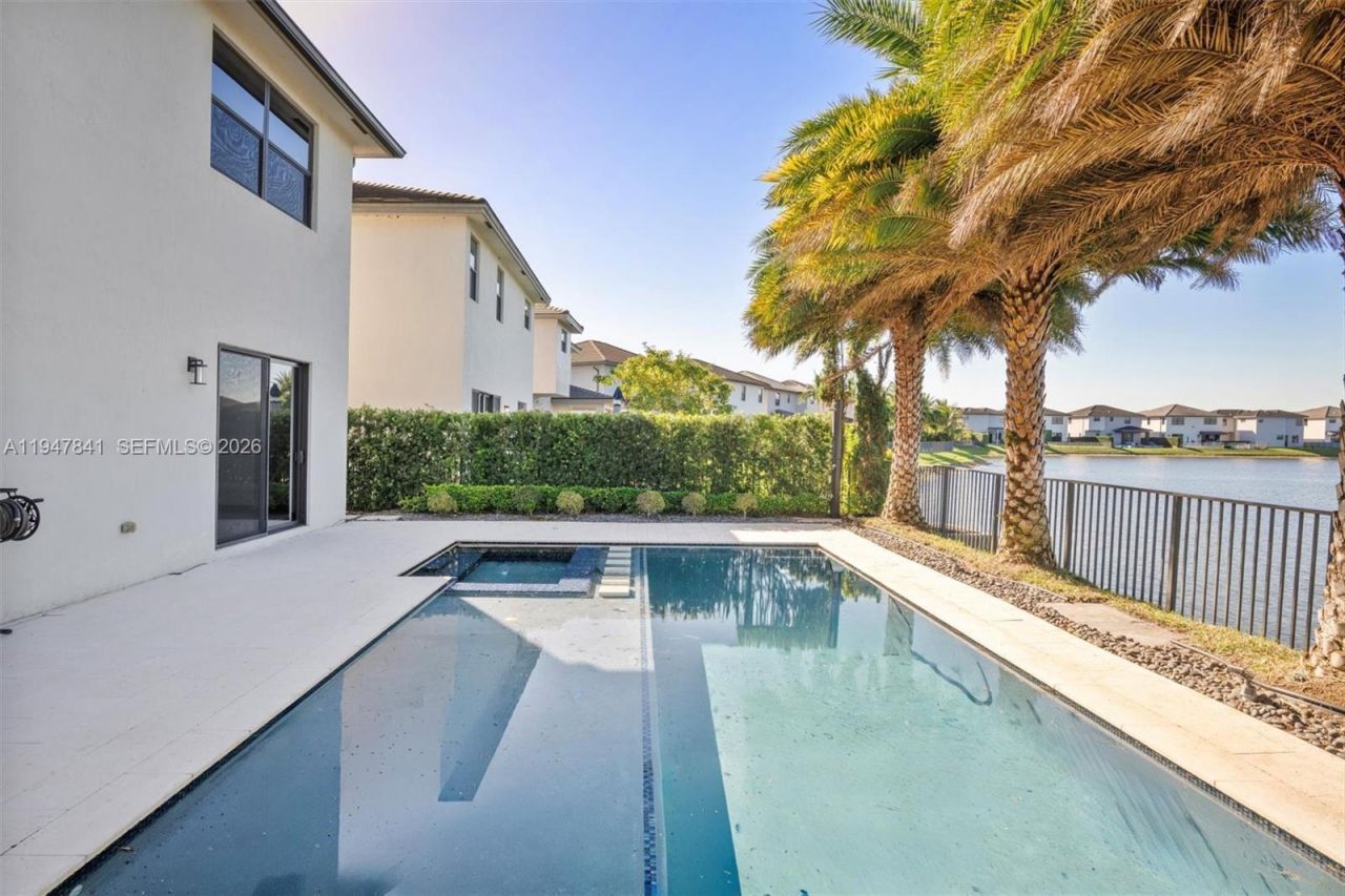 15722 NW 88th Ave , Miami Lakes, FL 33018 Photo