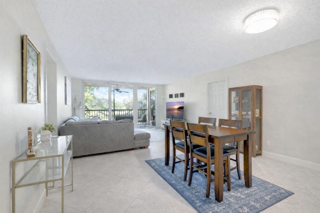 5260 NW 2nd Avenue, Unit 307, Boca Raton, FL 33487 Photo