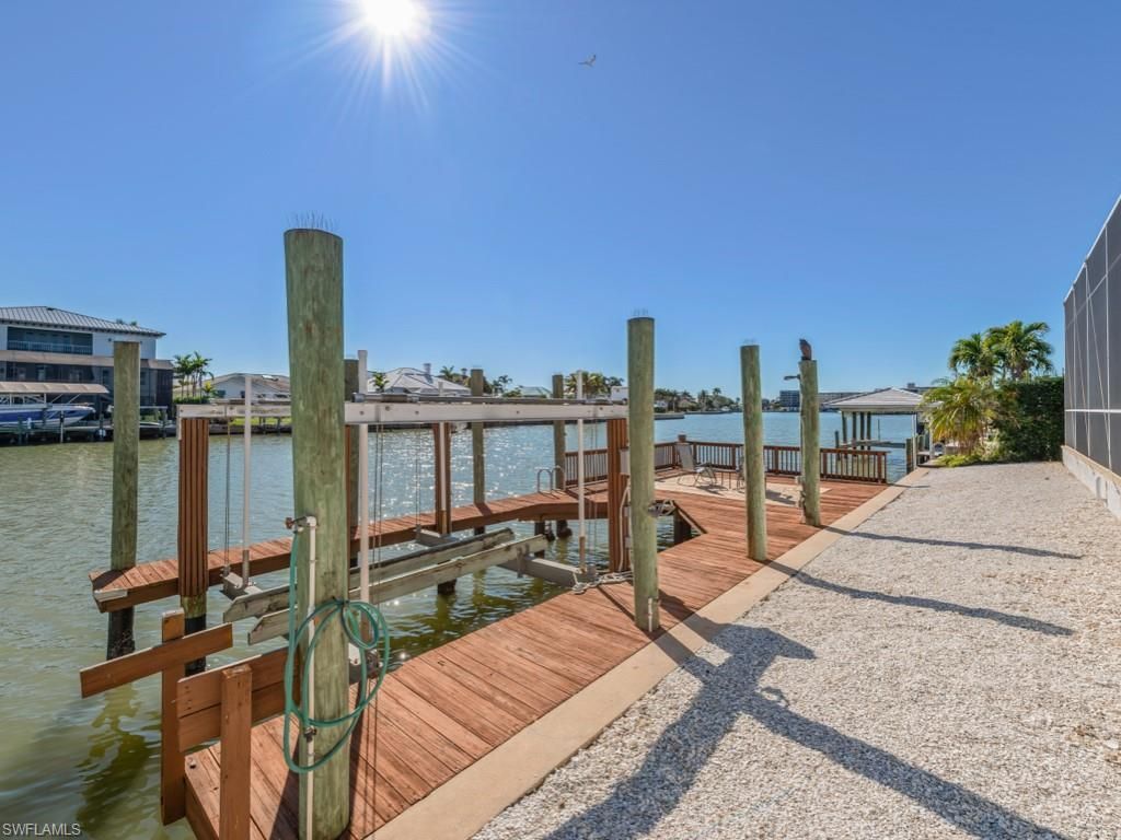 396 Conners Ave, Naples, FL 34108 Photo