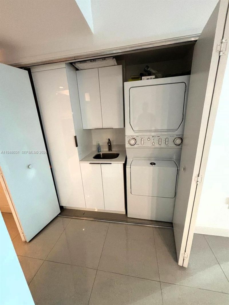 9401 Collins Ave, Unit 401, Surfside, FL 33154 Photo