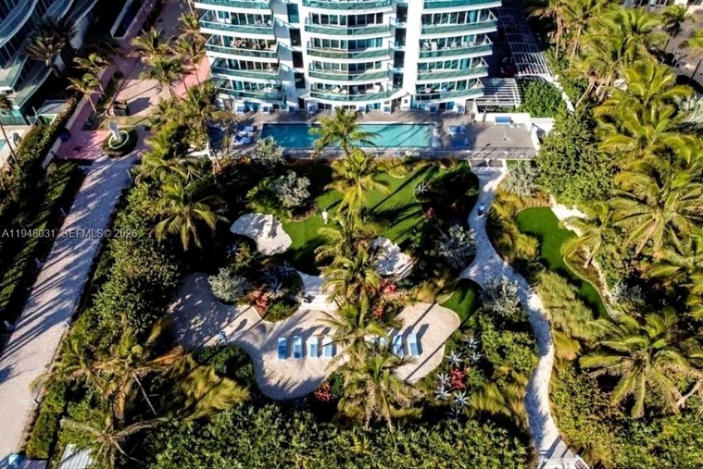 9401 Collins Ave, Unit 401, Surfside, FL 33154 Photo