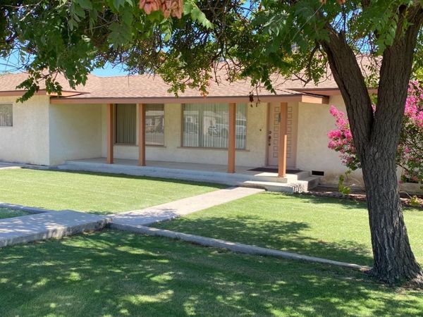 2204 Bedford Way, Bakersfield, CA 93308
