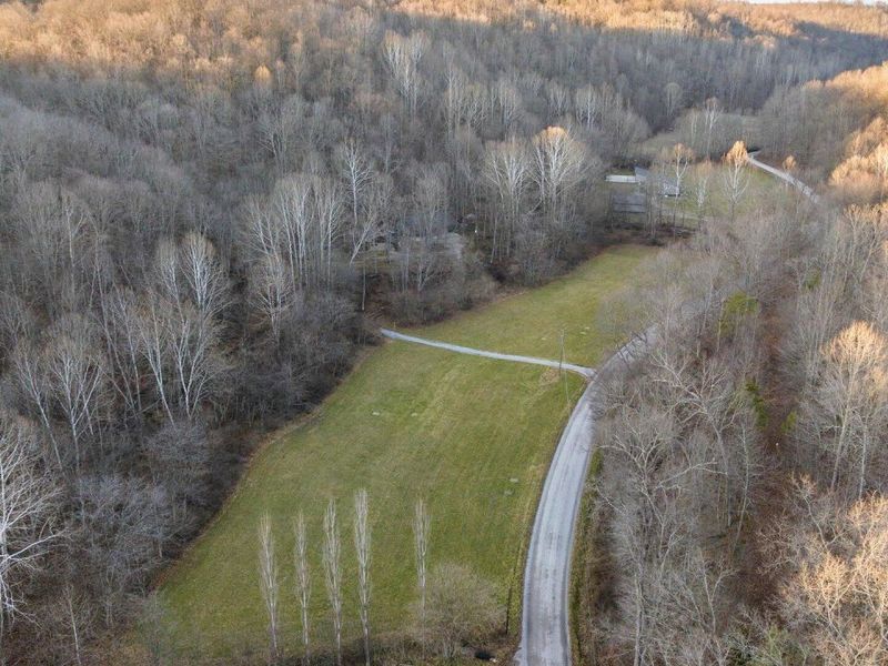 31201 Claypool Hollow Road, McArthur, OH 45651 Photo 2