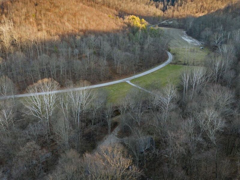 31201 Claypool Hollow Road, McArthur, OH 45651 Photo 5