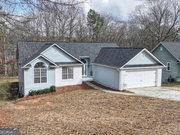 1515 Smoke Hill Drive, Hoschton, GA 30548