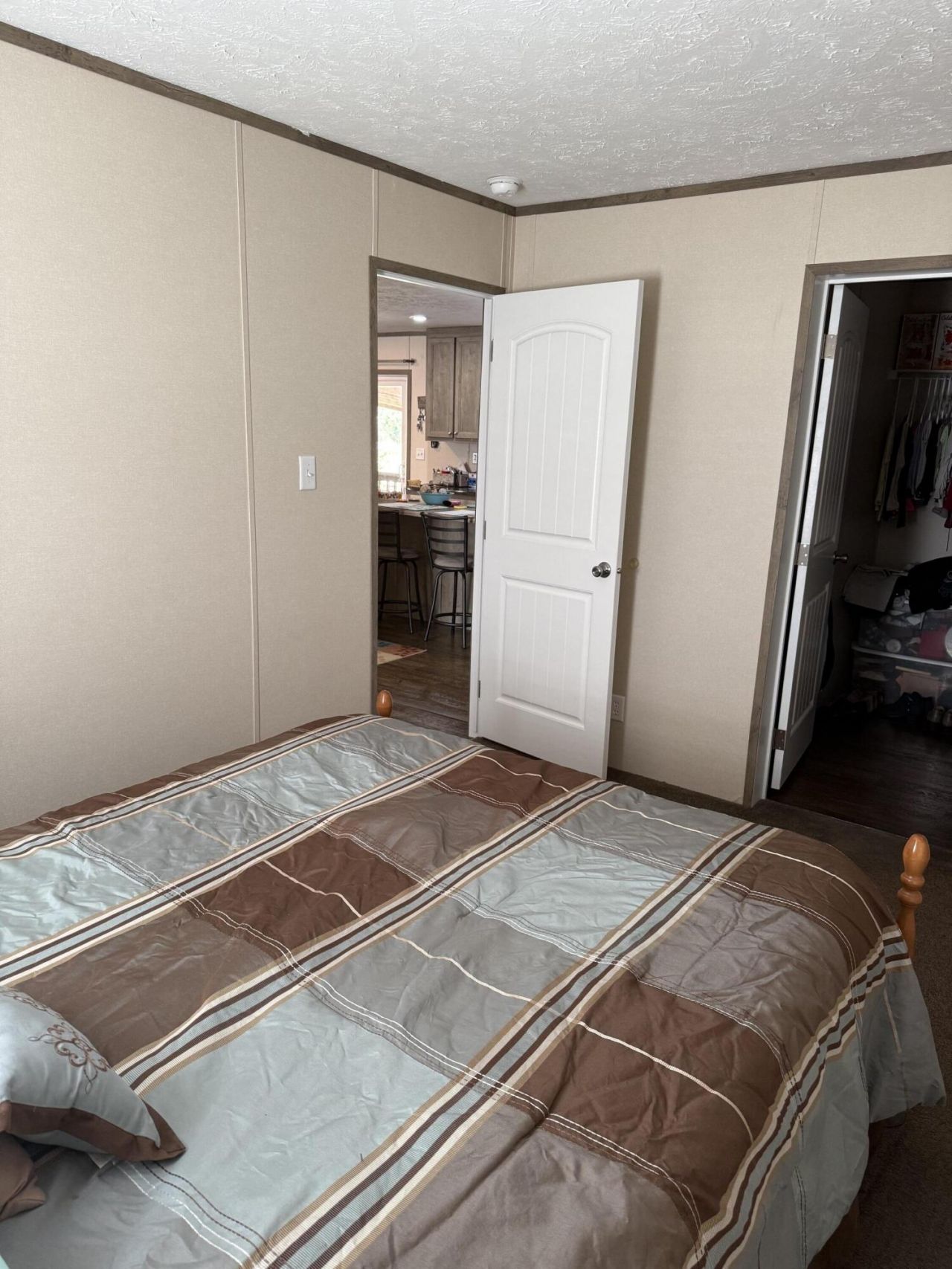 6204 Badham Drive Photo 12