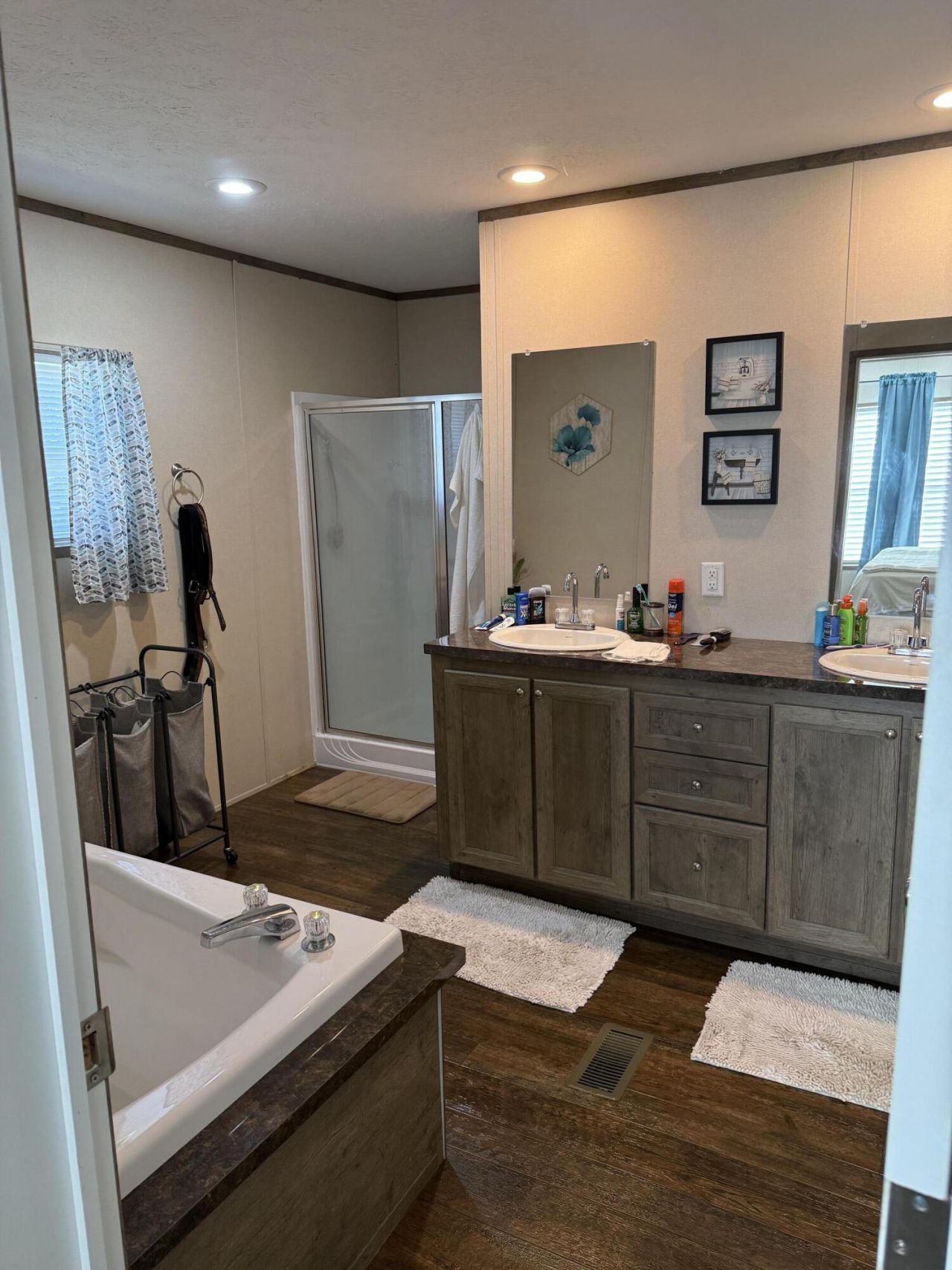 6204 Badham Drive Photo 23